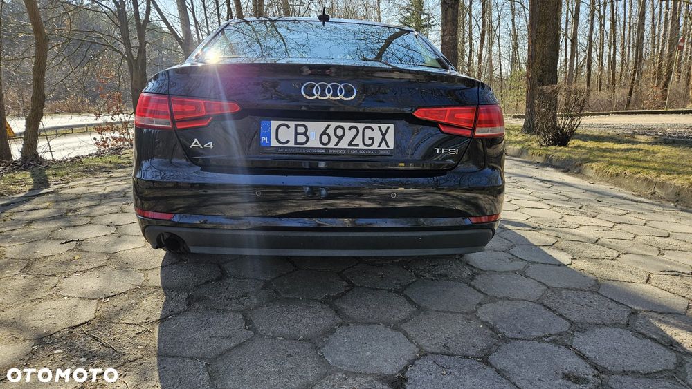 Audi A4 Limousine 1.4 TFSI S tronic - 4