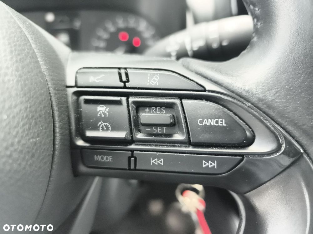 Toyota Yaris Hybrid 1.5 Comfort - 26