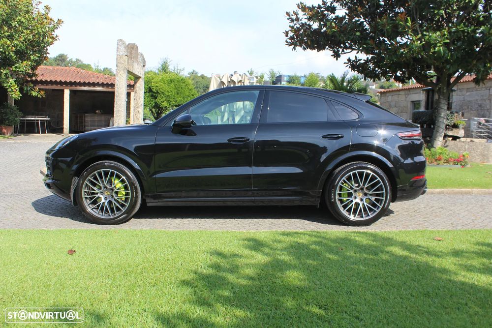 Porsche Cayenne Coupé E-Hybrid Platinum Edition - 3