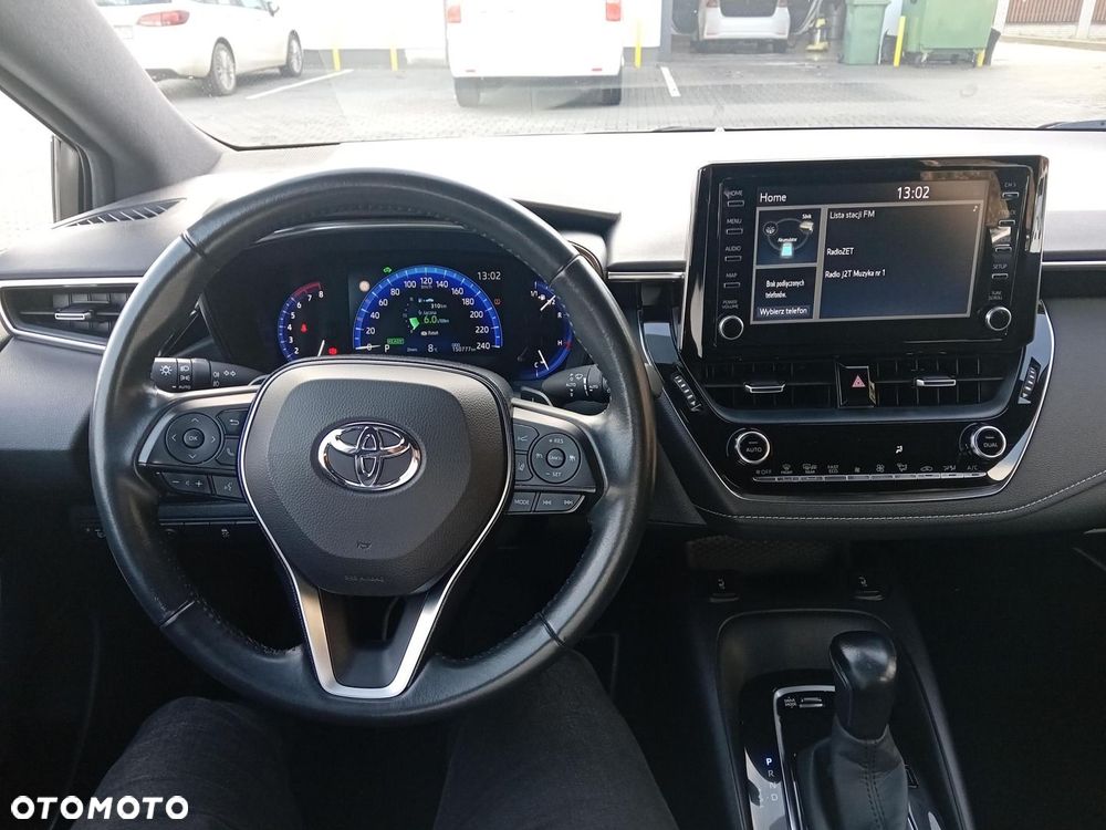 Toyota Corolla 2.0 Hybrid Comfort - 17