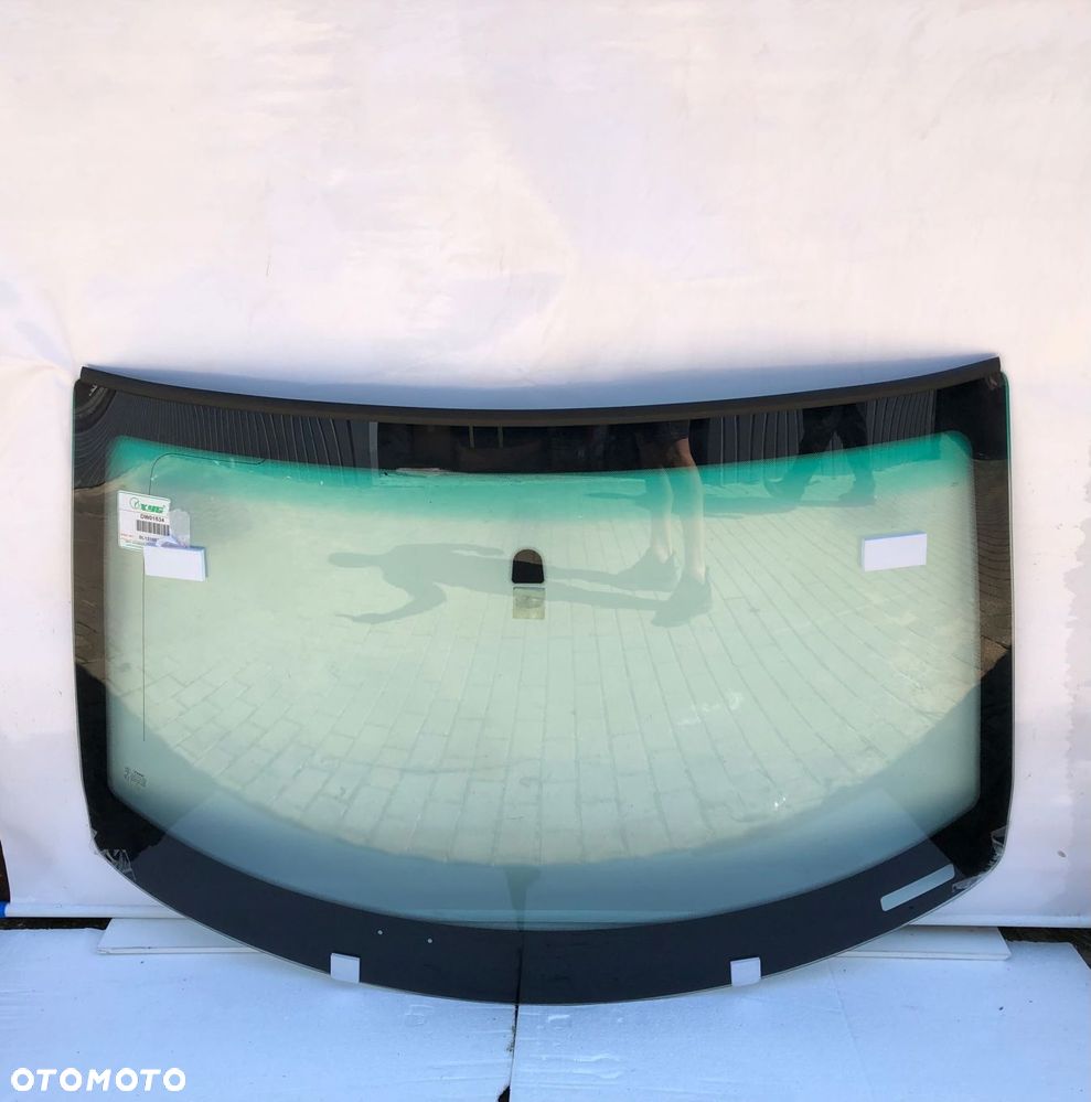 szyba przednia chevrolet ssr 2d pickup antena 2003-2006 - 1