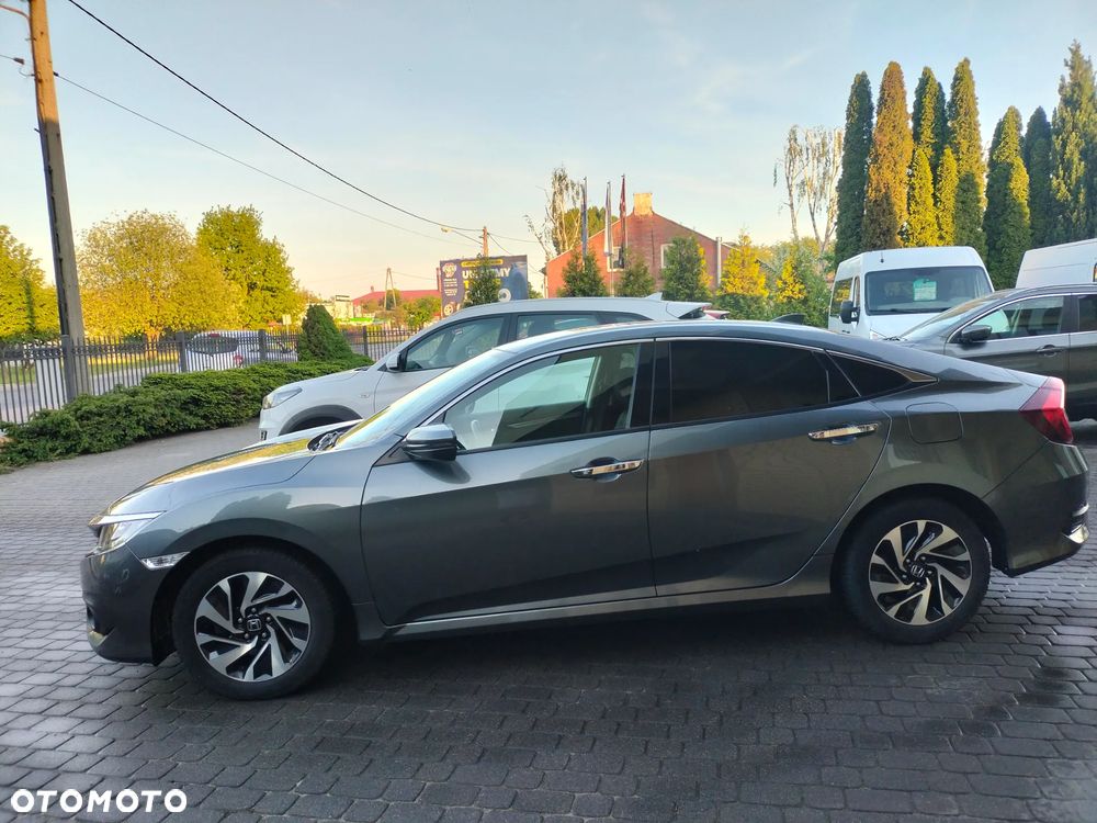 Honda Civic 1.6 i-DTEC Executive - 13