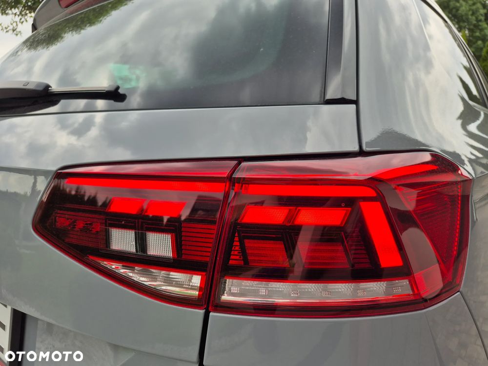 Volkswagen Passat 2.0 TDI 4Mot Elegance DSG - 23