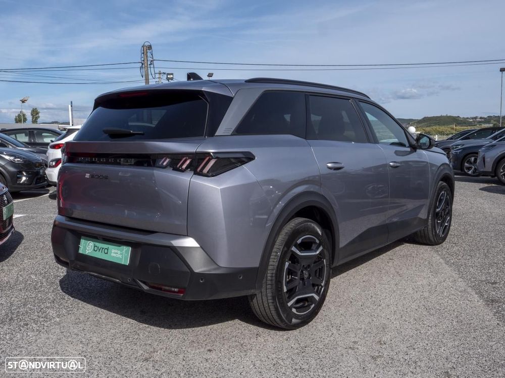 Peugeot E-5008 73 kWh Allure - 17