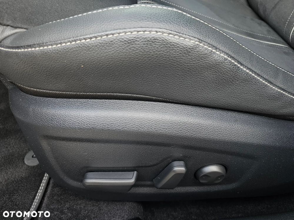 Kia XCeed 1.5 T-GDI OPF DCT7 GT-LINE - 24