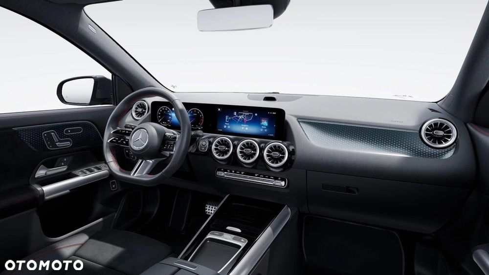 Mercedes-Benz GLA - 7