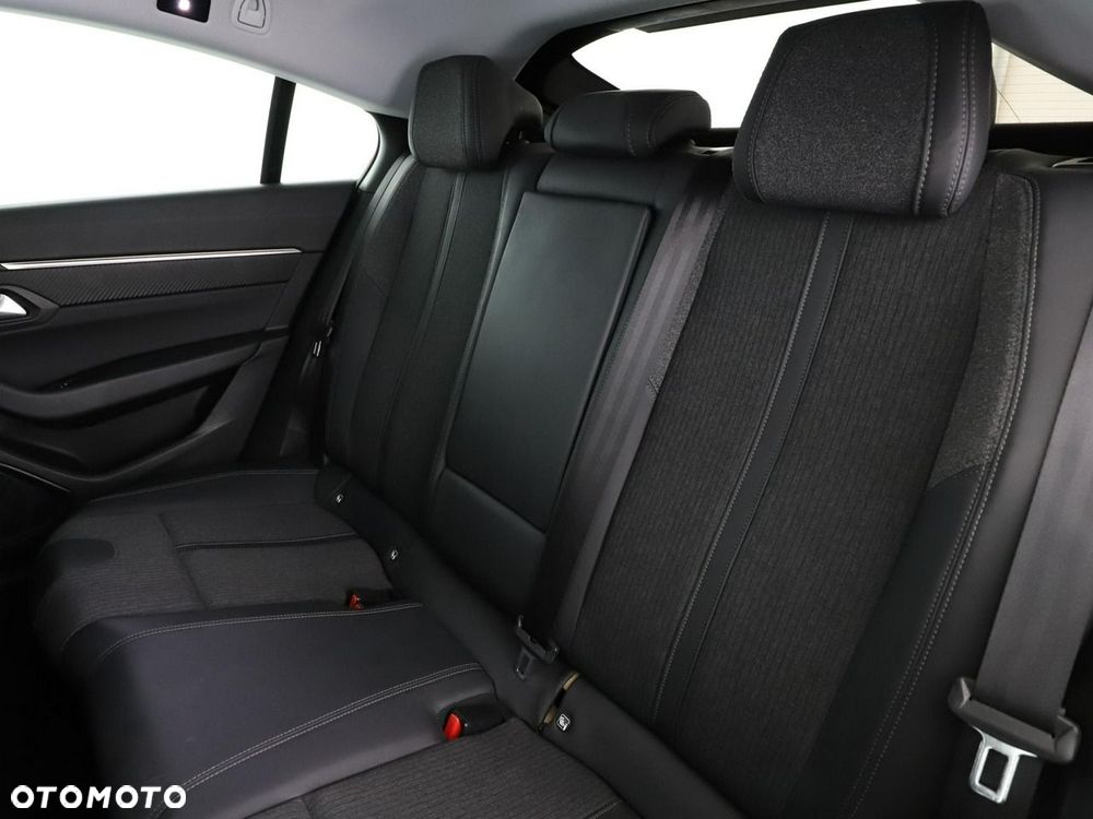 Peugeot 508 1.6 PureTech Allure S&S EAT8 - 18