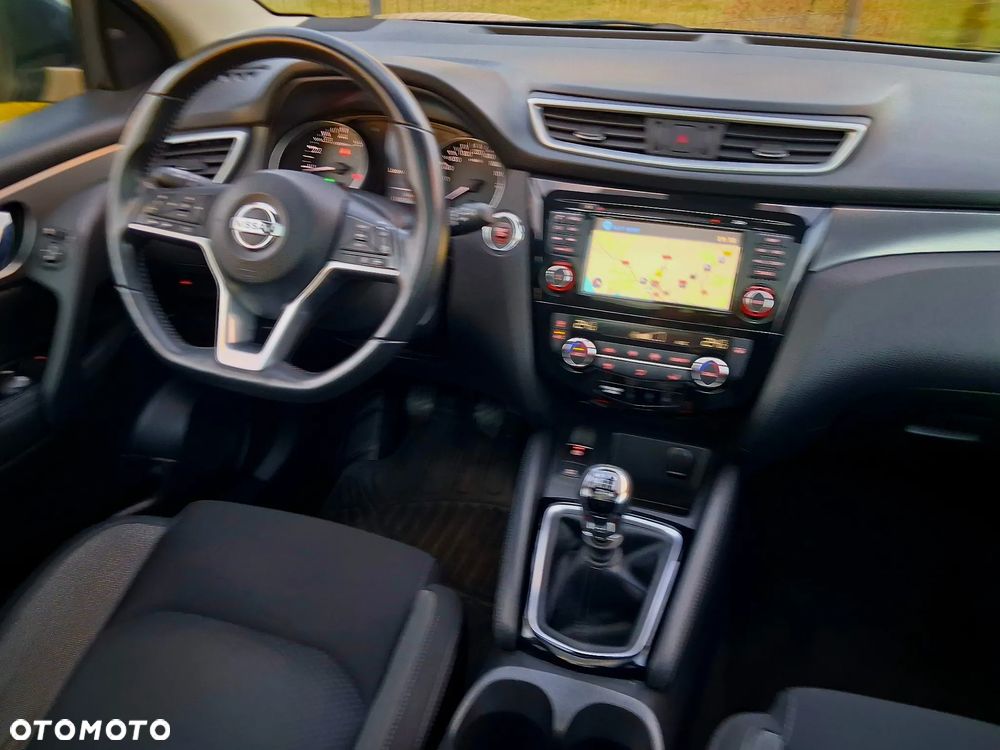 Nissan Qashqai 1.2 DIG-T N-Connecta - 31