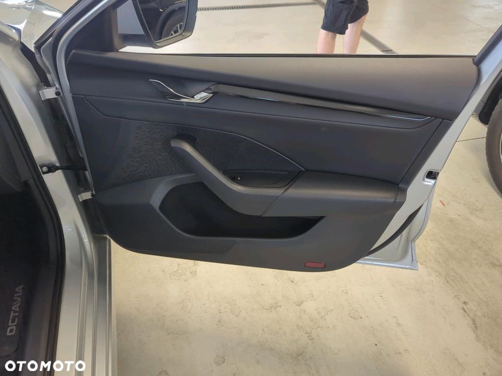 Skoda Octavia 1.5 TSI ACT Ambition - 22