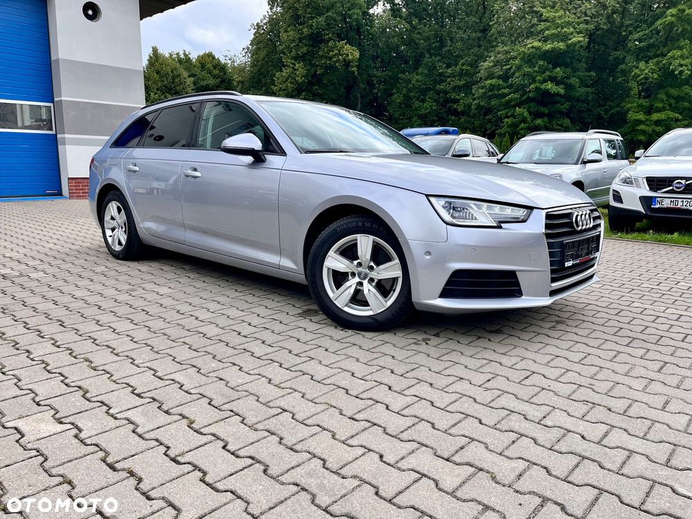 Audi A4 Avant - 2