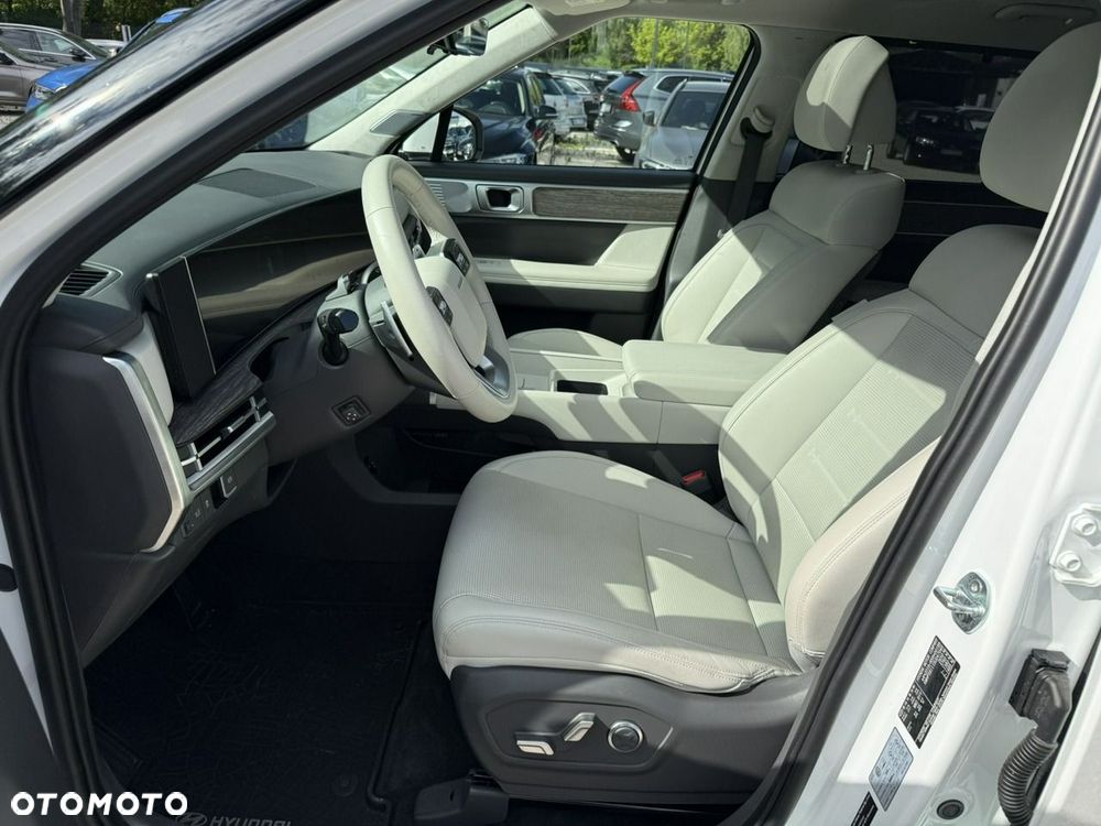 Hyundai Santa Fe - 22