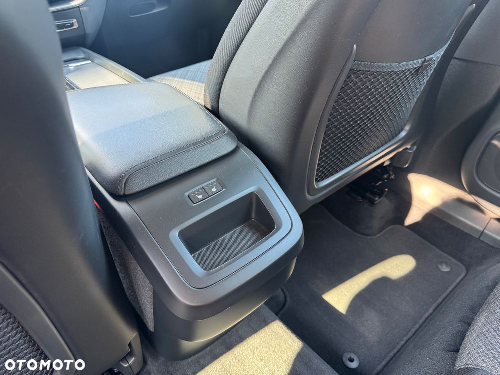 Volvo XC 60 B4 D Core - 16