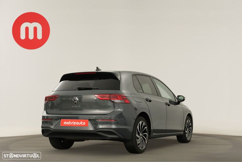 VW Golf 1.0 TSI Life - 4