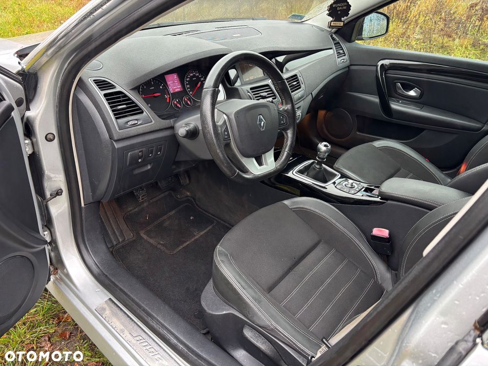 Renault Laguna dCi 150 FAP Start-Stop Bose Edition - 7