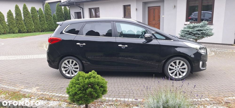 Kia Carens 1.7 CRDi XL 7os - 14