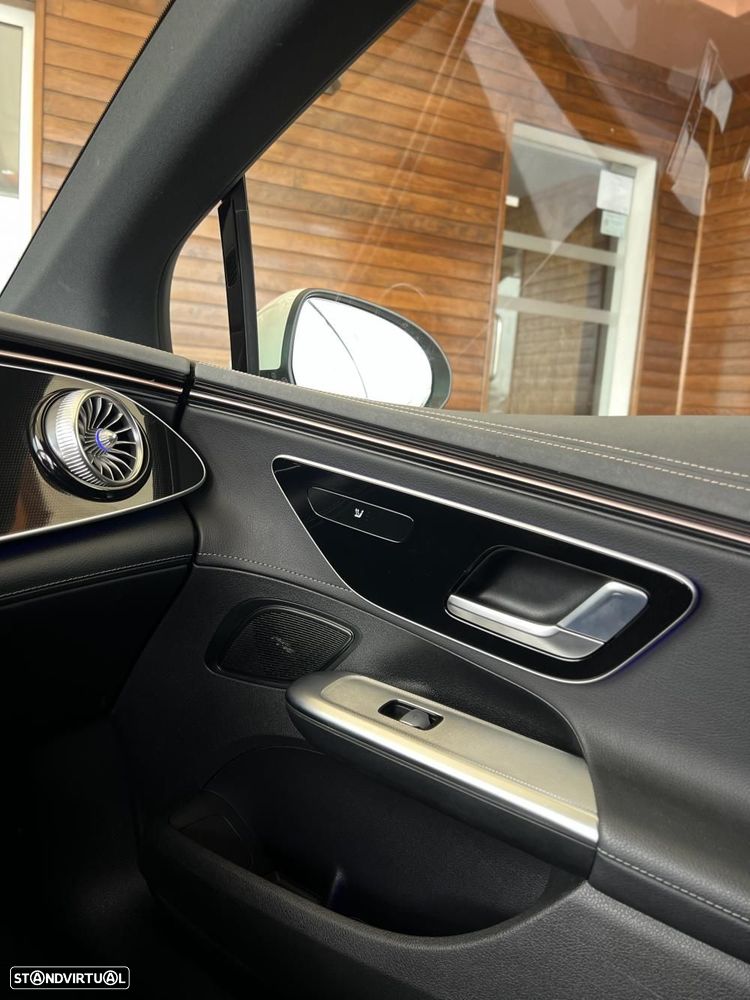 Mercedes-Benz EQE SUV 350+ - 32