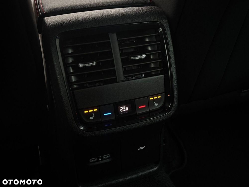 Skoda Octavia 2.0 TDI 4x4 RS DSG - 35