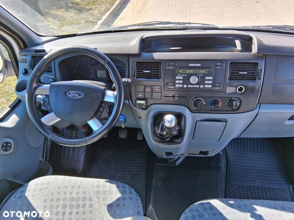 Ford Transit - 7