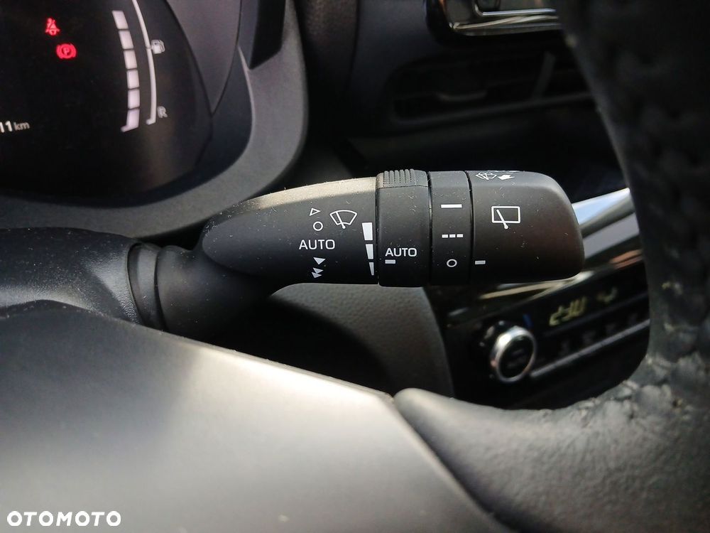 Toyota Yaris Cross Hybrid 1.5 Comfort - 26
