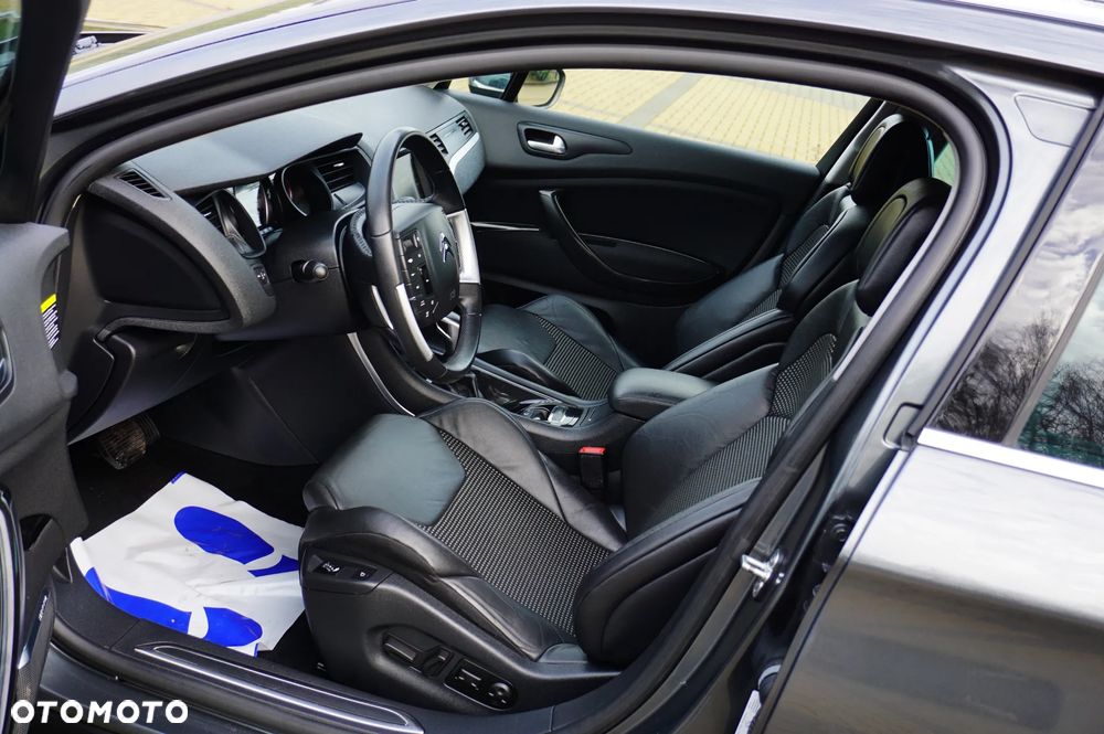 Citroën C5 HDi 165 FAP CrossTourer - 20