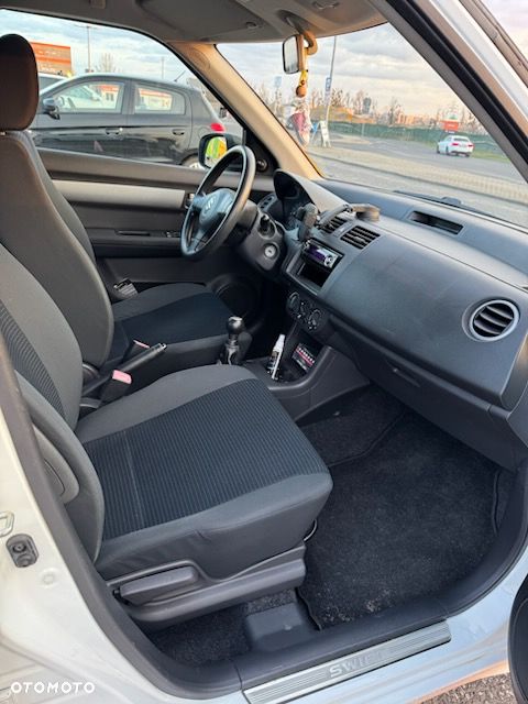 Suzuki Swift 1.3 Comfort - 11