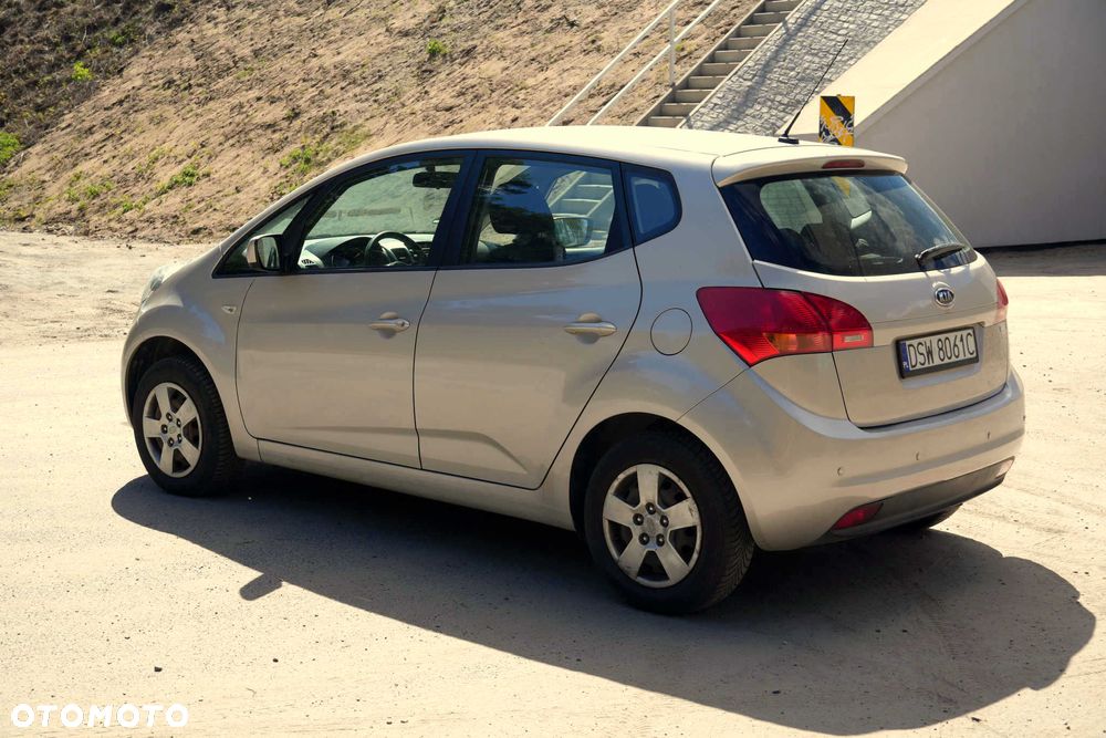 Kia Venga 1.4 CVVT Dream-Team Edition - 12