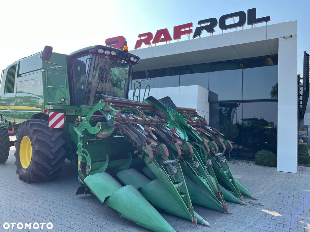 John Deere Przystawka Heder do kukurydzy na ziarno seria T - 2