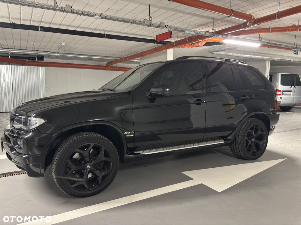 BMW X5 4.8is - 4