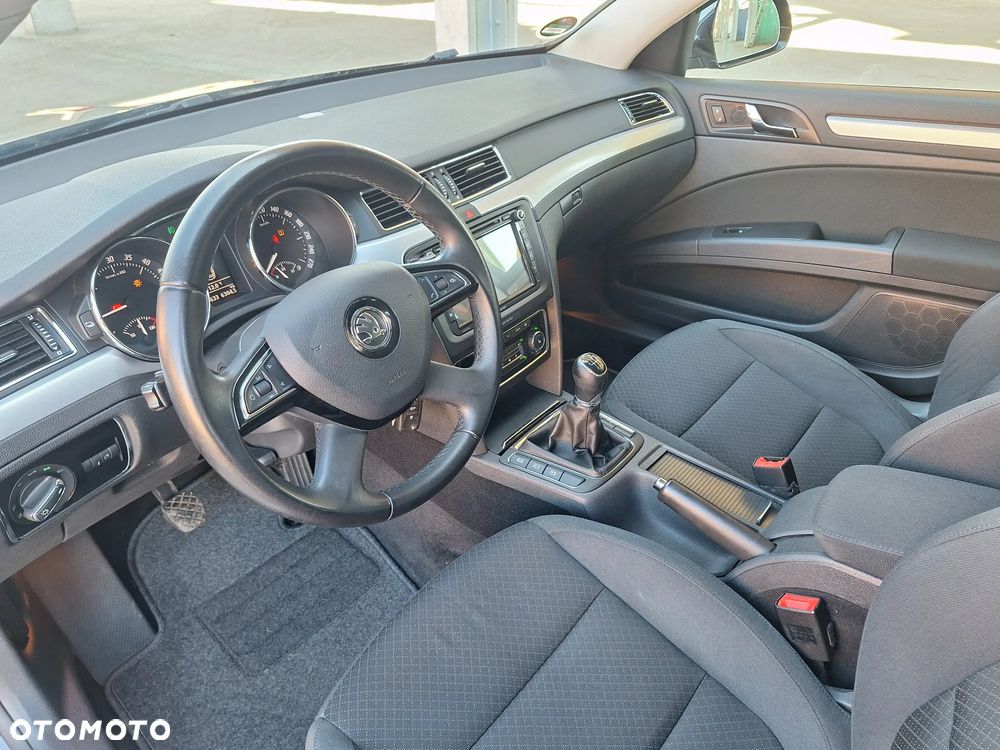 Skoda Superb 2.0 TDI Comfort - 7