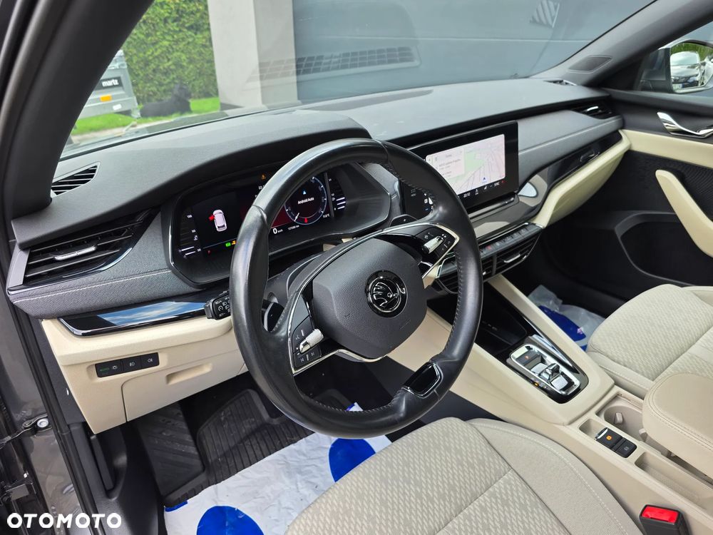 Skoda Octavia 2.0 TDI Style DSG - 11