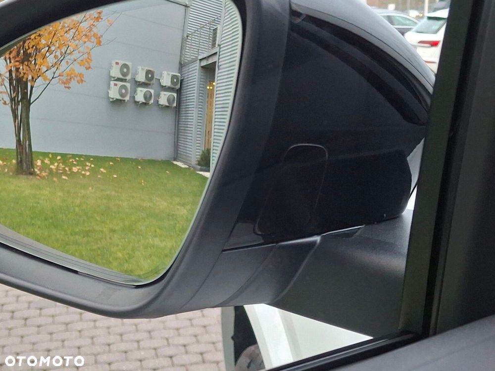 Audi SQ6 e-tron - 27