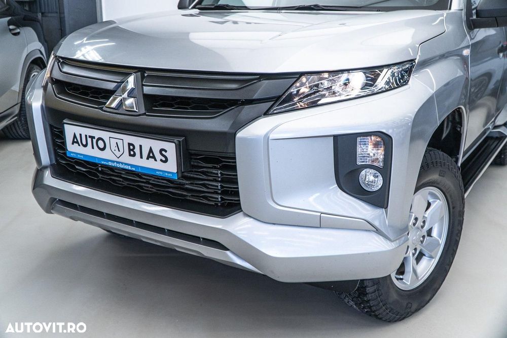 Mitsubishi L200 Double Cab 2.2 DI-D M/T Instyle - 10