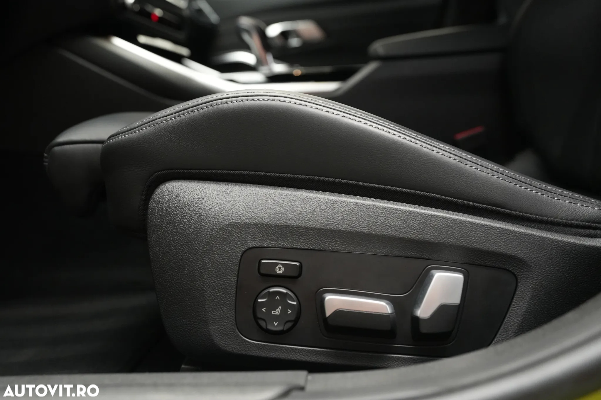 BMW M3 Competition M xDrive - 14