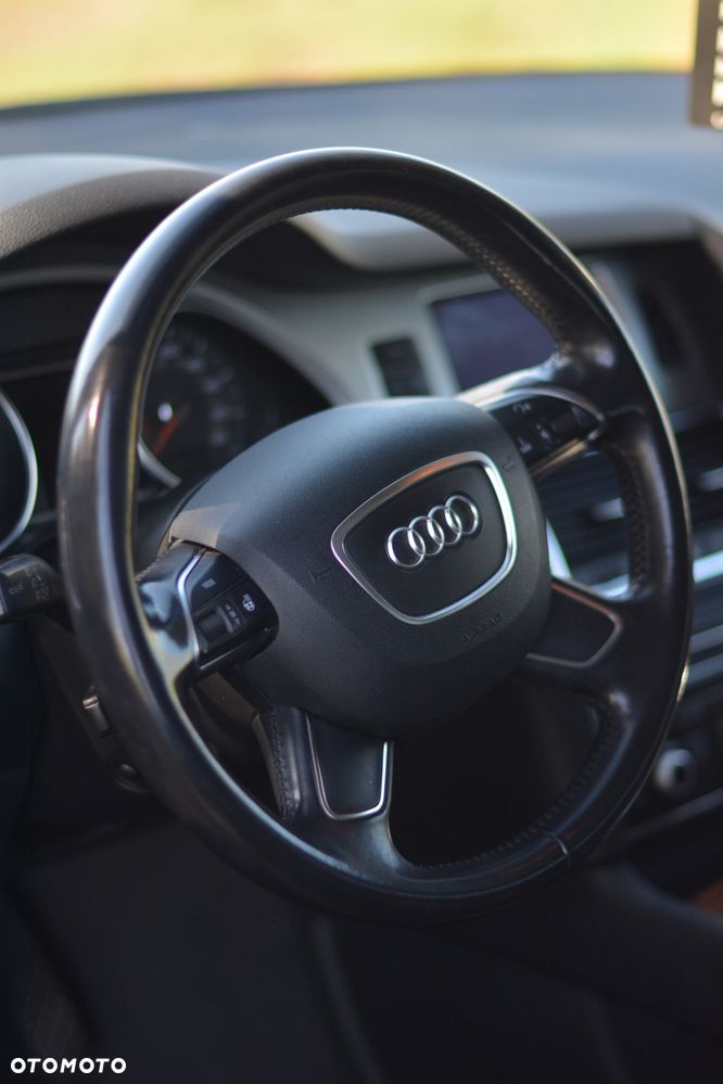 Audi Q7 - 29