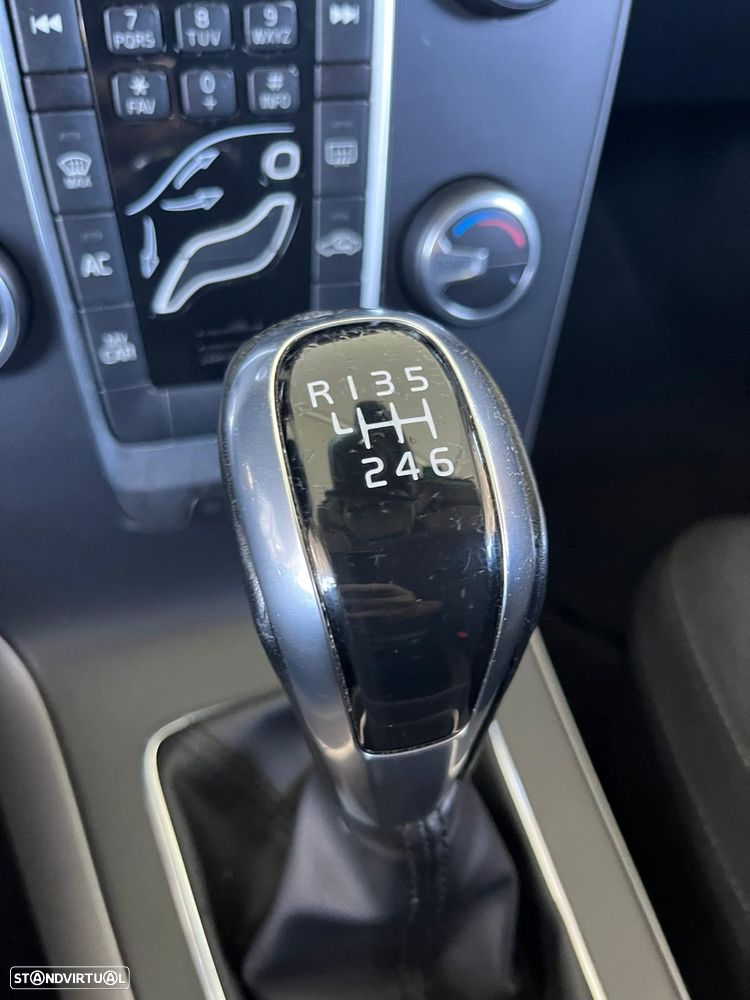 Volvo V40 1.6 D2 Kinetic - 46