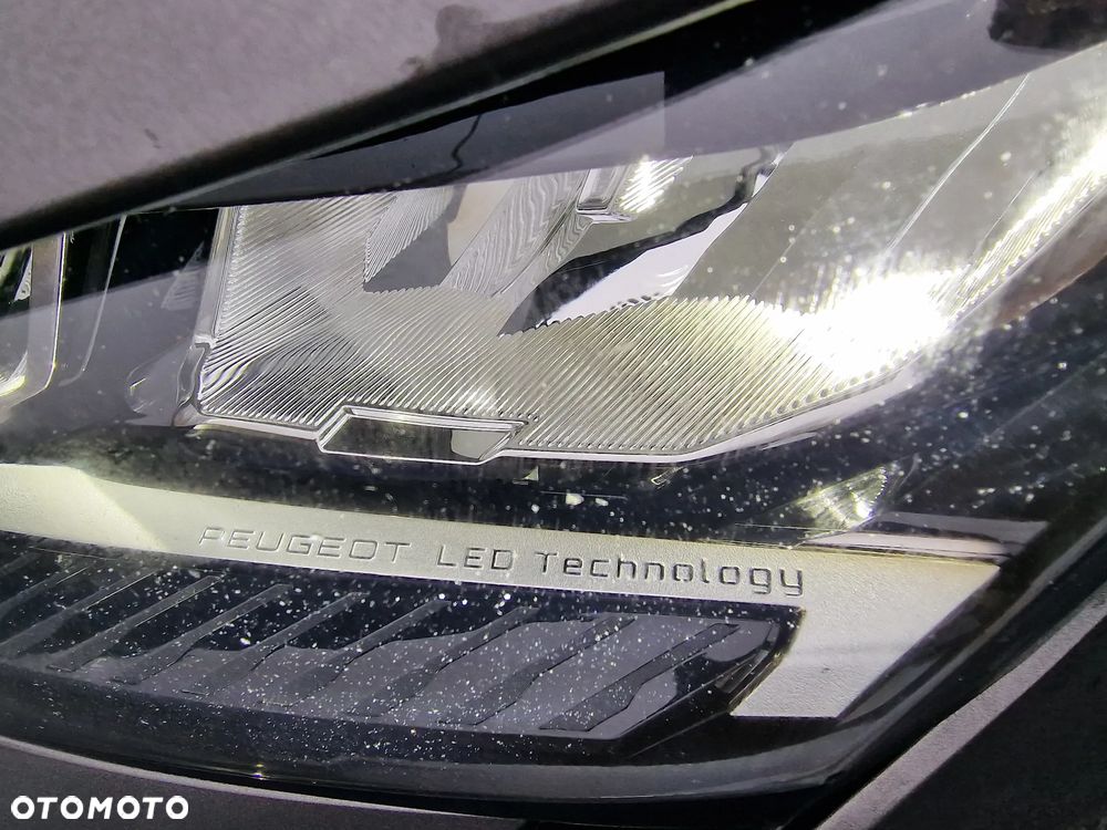 Peugeot 308 BlueHDi FAP 130 EAT8 Stop & Start Allure Pack - 14