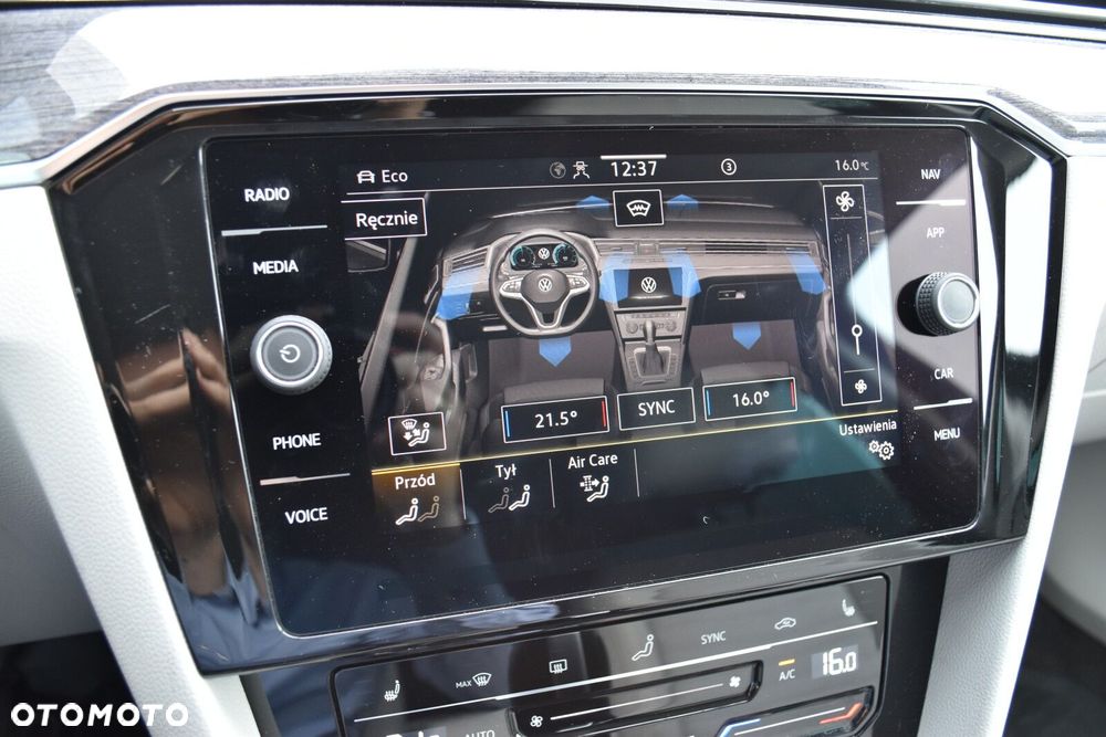 Volkswagen Passat Variant 1.5 TSI EVO Elegance DSG - 22