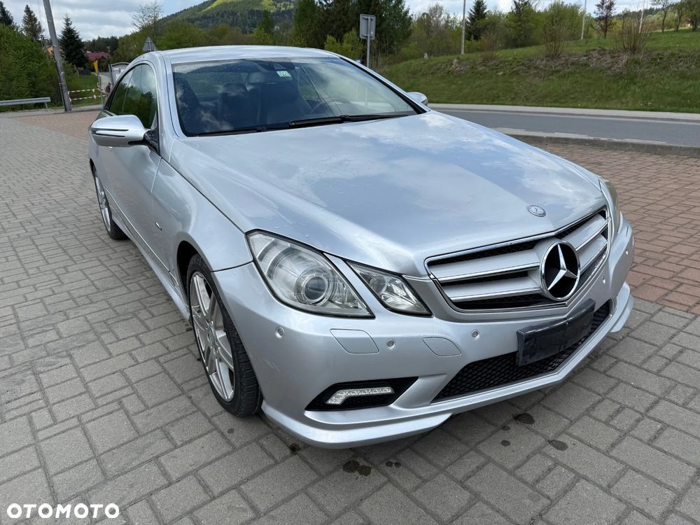 Mercedes-Benz Klasa E 350 CDI BlueEff - 1