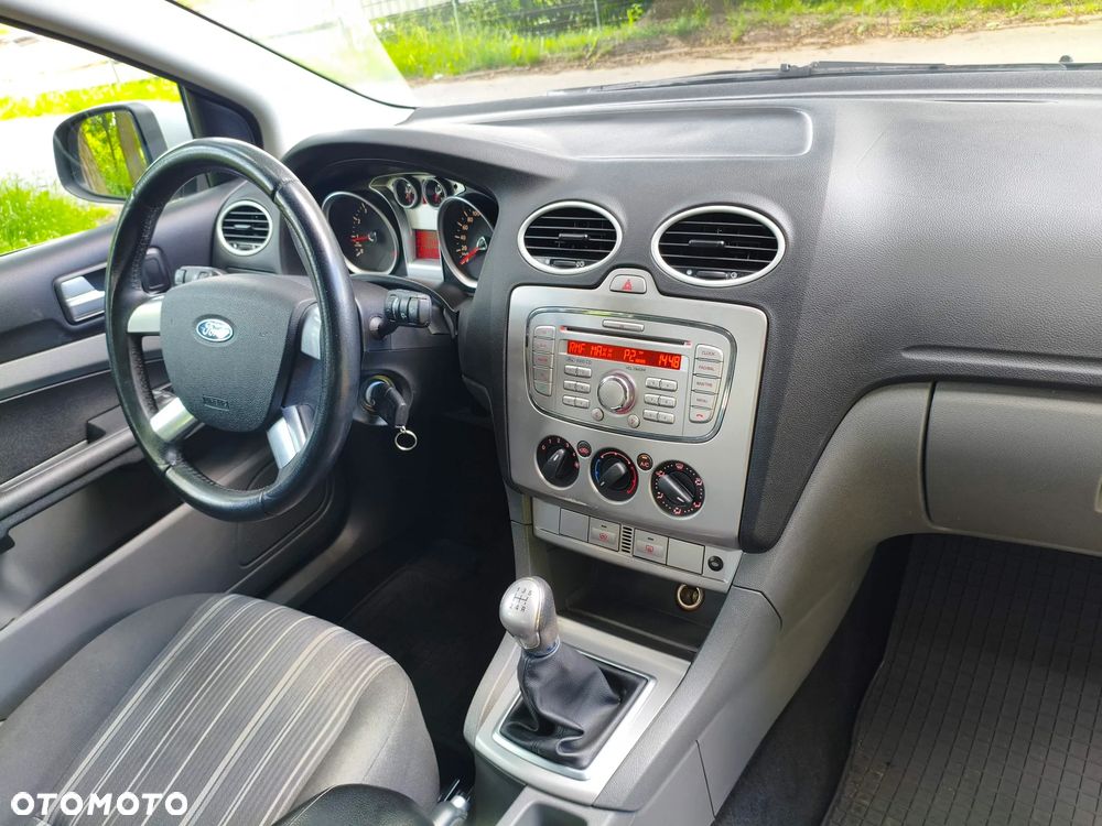 Ford Focus 1.6 Trend - 6