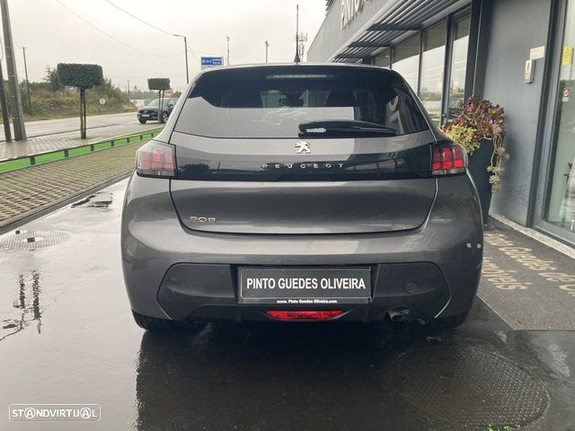 Peugeot 208 1.2 PureTech Allure - 8