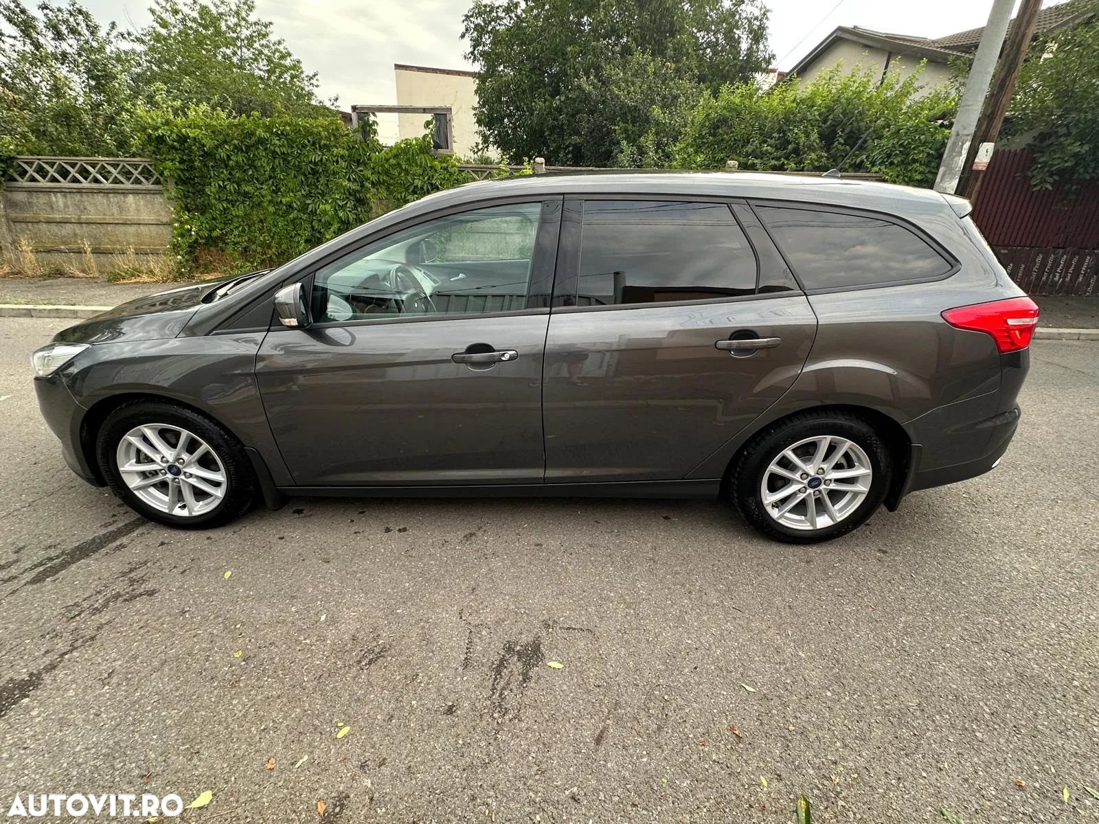 Ford Focus 1.5 Ecoboost Trend - 1