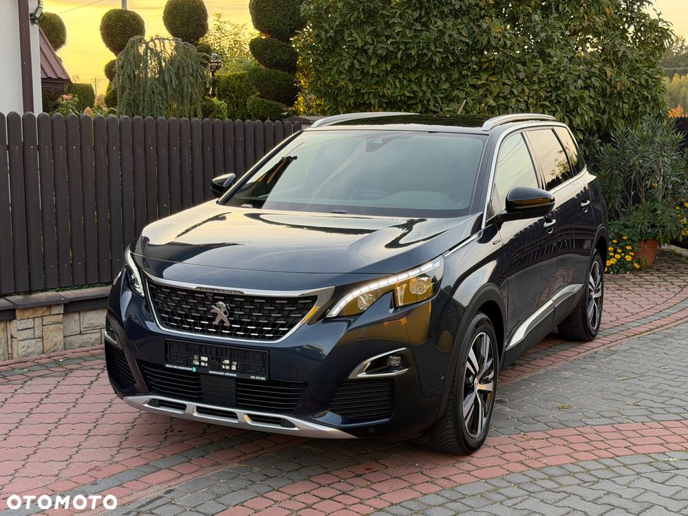 Peugeot 5008 - 3