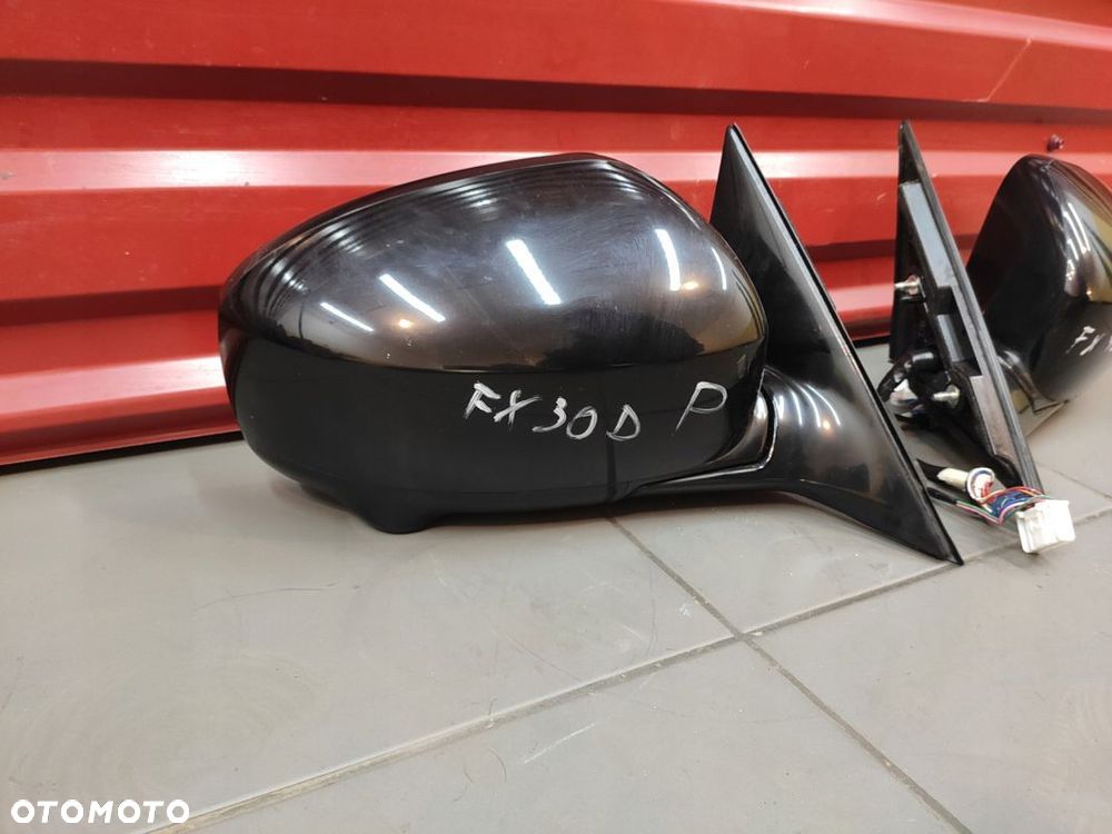 INFINITI FX30D LUSTERKO PRAWE 18 PIN KAMERA ORYGINAŁ UK - 2