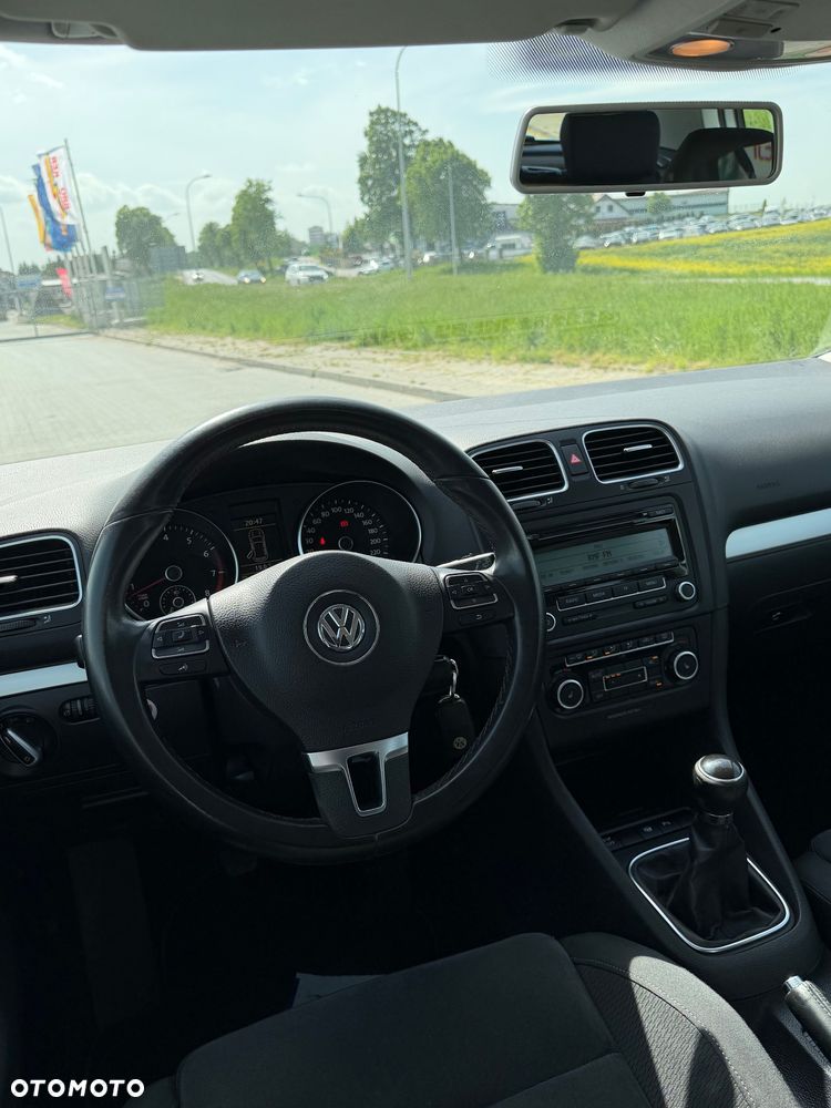 Volkswagen Golf - 5