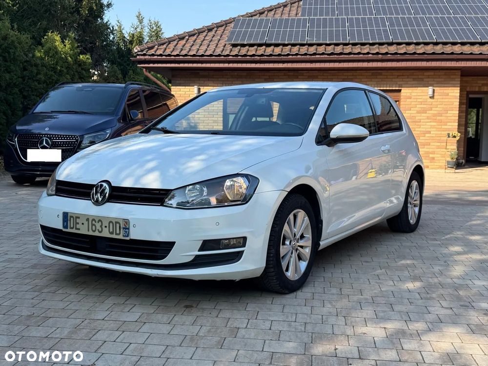 Volkswagen Golf - 10
