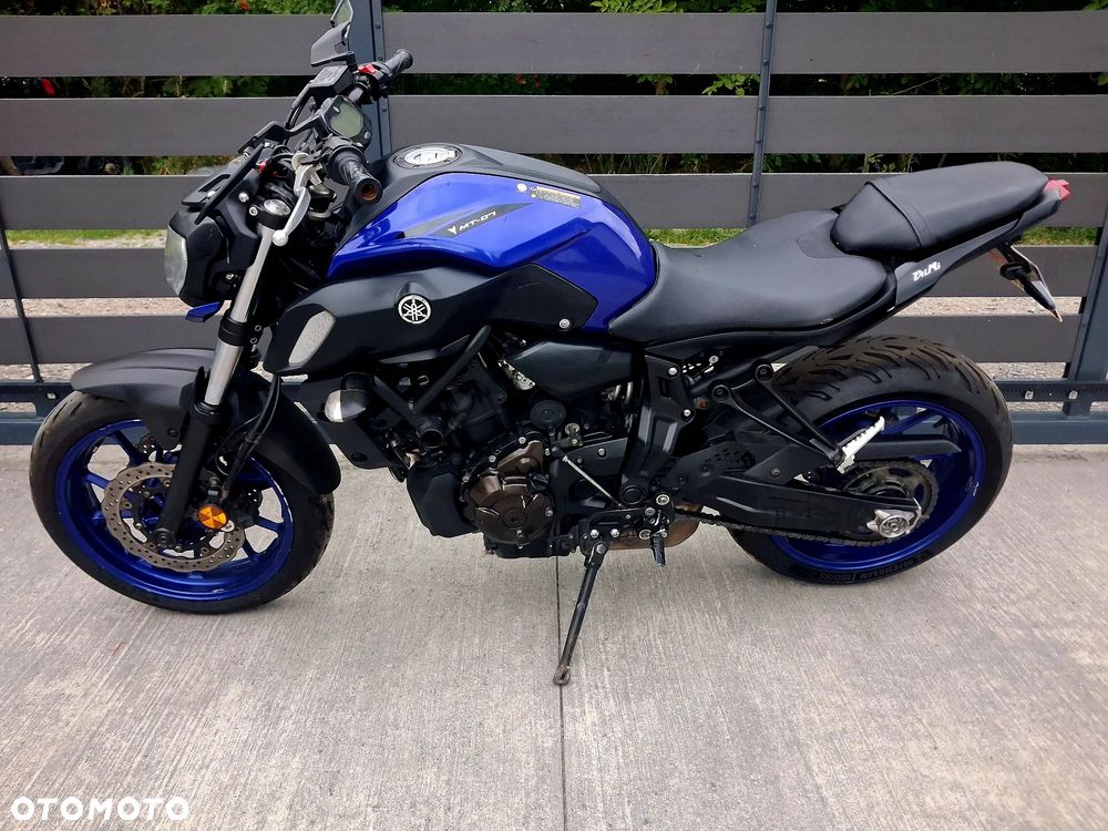 Yamaha MT - 2