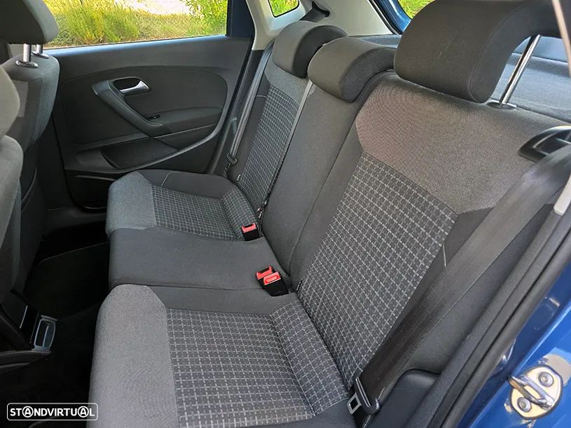 VW Polo 1.0 Confortline Nav - 12