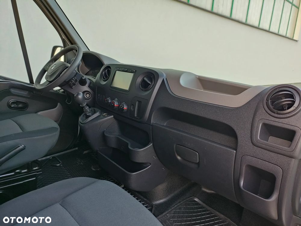 Renault Master - 17