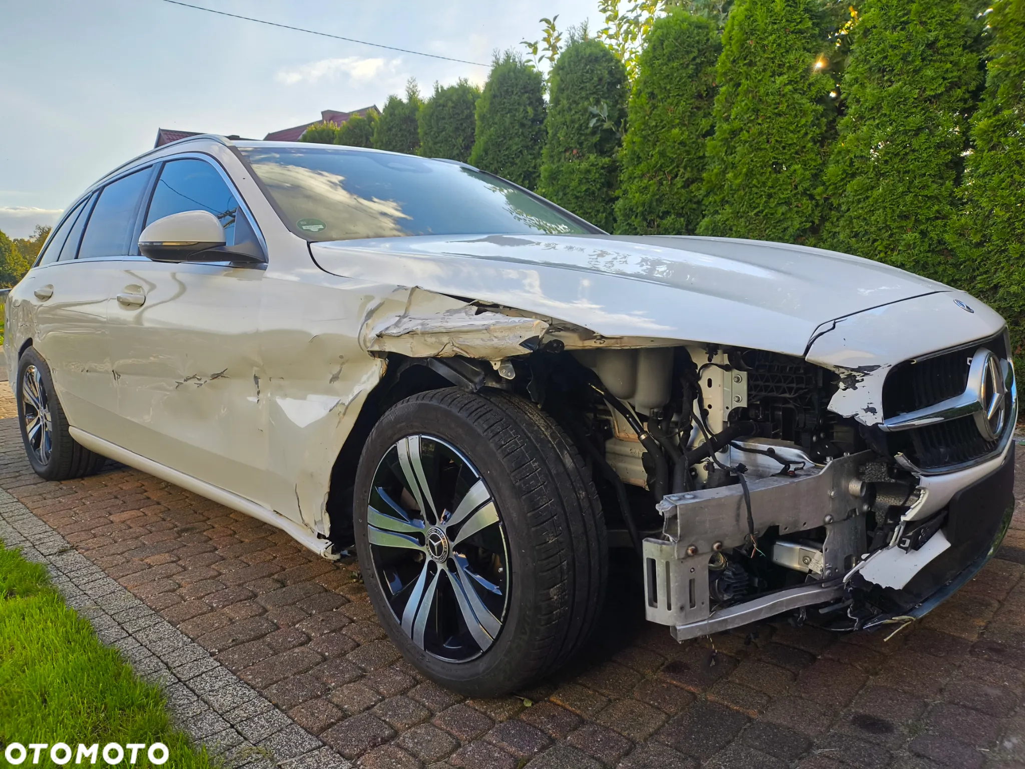 Mercedes-Benz Klasa C 220 d 9G-TRONIC - 30
