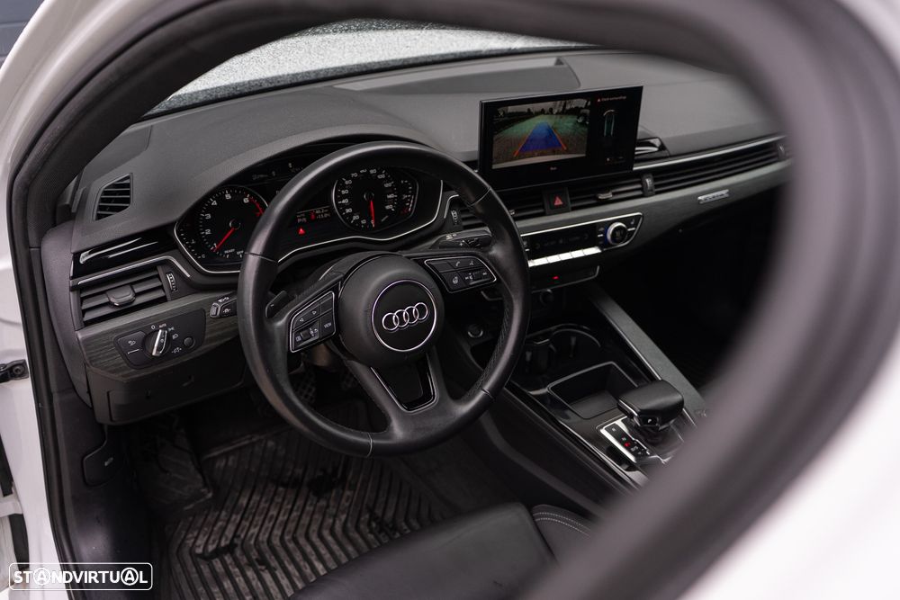 Audi A4 45 TFSI quattro S line S tronic - 13